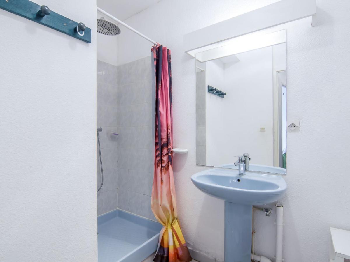 Apartment Les Rives Du Lac-6 By Interhome Le Grau-du-Roi Esterno foto